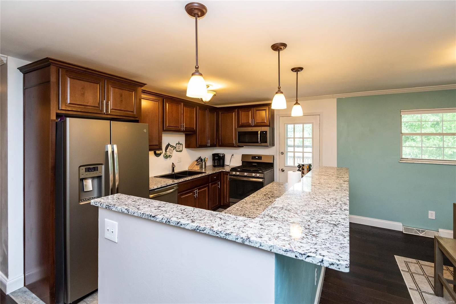410 Riggin Road Troy, IL 62294 - Photo 4 of 17