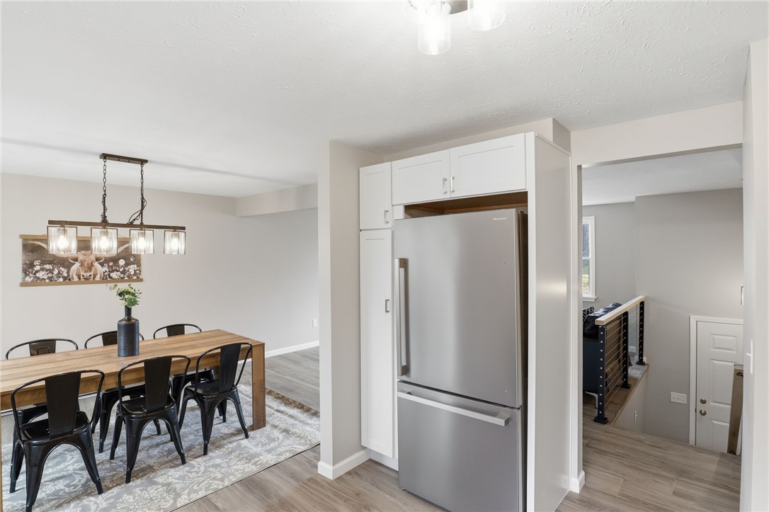 5644 Van Cruyningham Road Williamson, NY 14589 - Photo 17 of 30