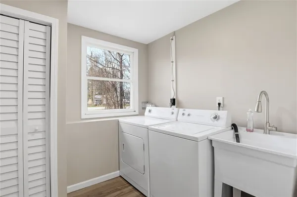 $289,900 | 5644 Van Cruyningham Road, Williamson, NY 14589