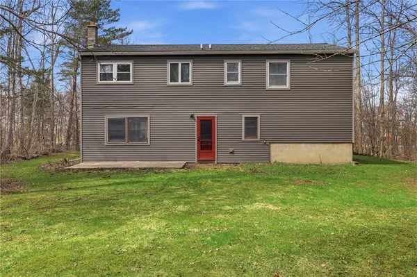 $289,900 | 5644 Van Cruyningham Road, Williamson, NY 14589