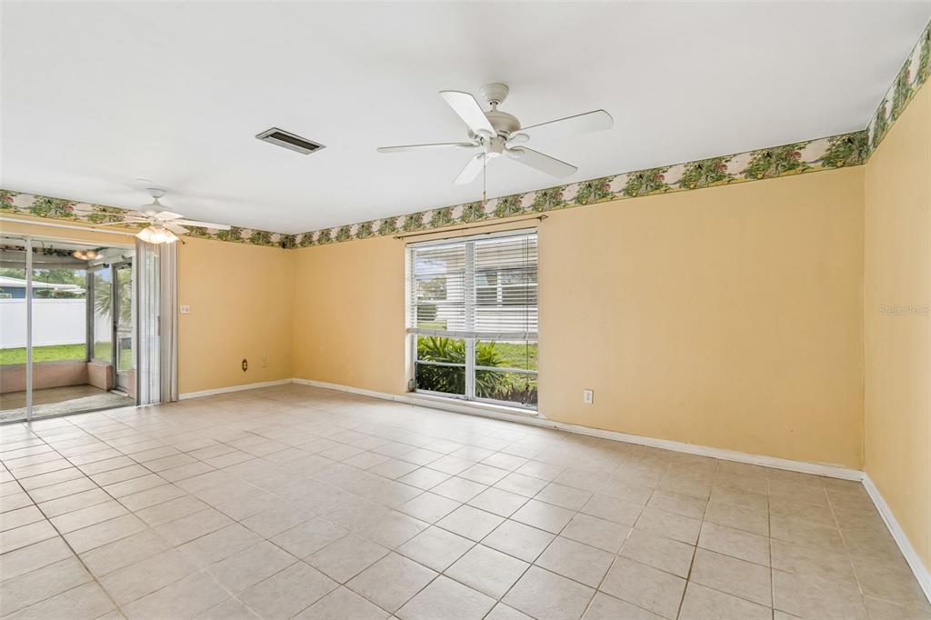 14363 Neptune Road Seminole, FL 33776 - Photo 17 of 65