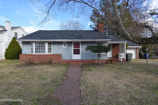 $1,550 | 482 Snow Hill Street, Ayden, NC 28513