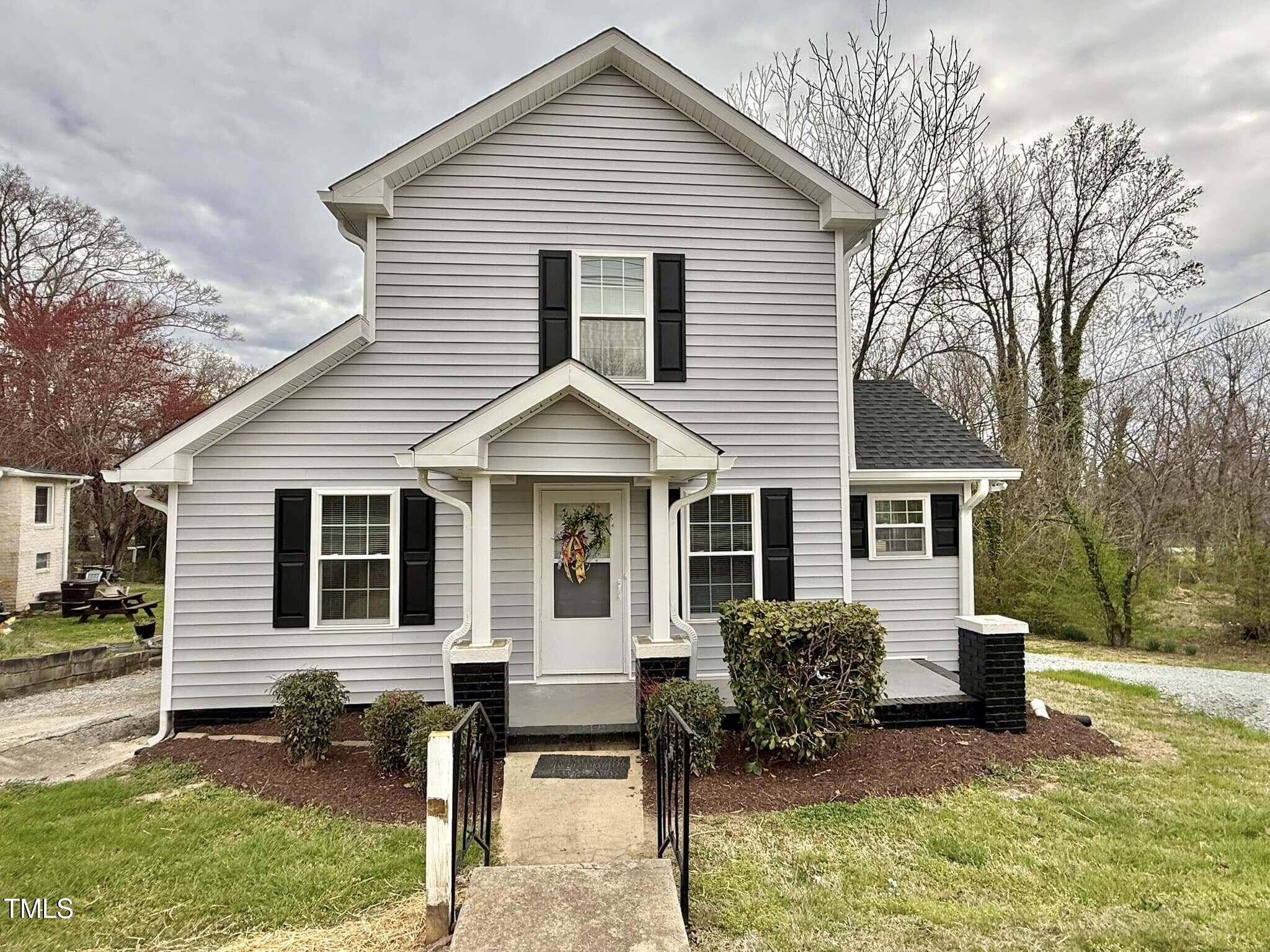 120 Johnson Street Roxboro, NC 27573 - Photo 1 of 34 y111