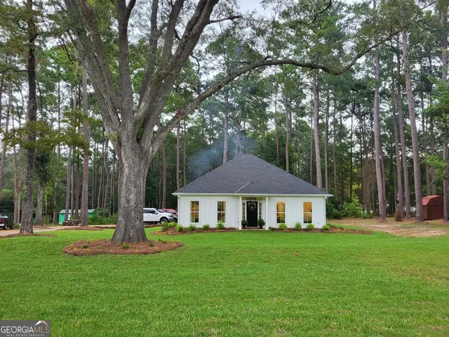 $299,900 | 7500 U.S. Highway 19, Thomasville, GA 31757