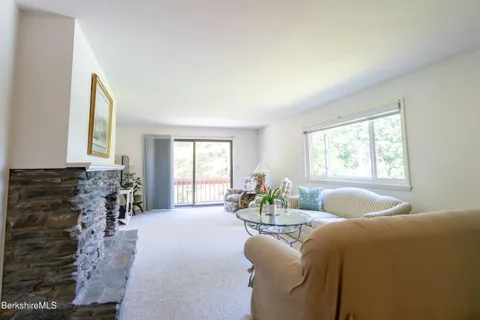 $299,000 | 51 Churchill Crest, Unit 51, Pittsfield, MA 01201