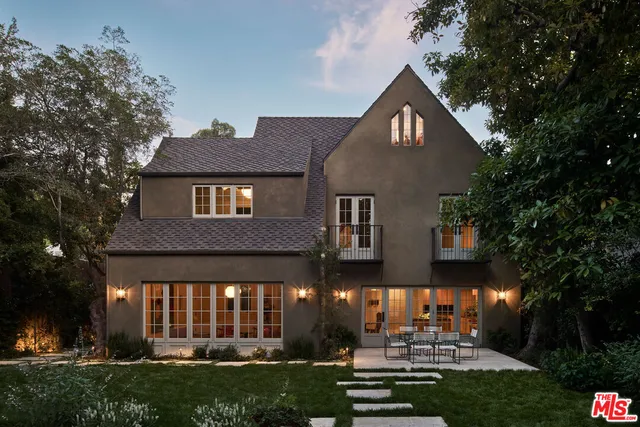 $7,995,000 | 2027 Laughlin Park Drive, Los Angeles, CA 90027