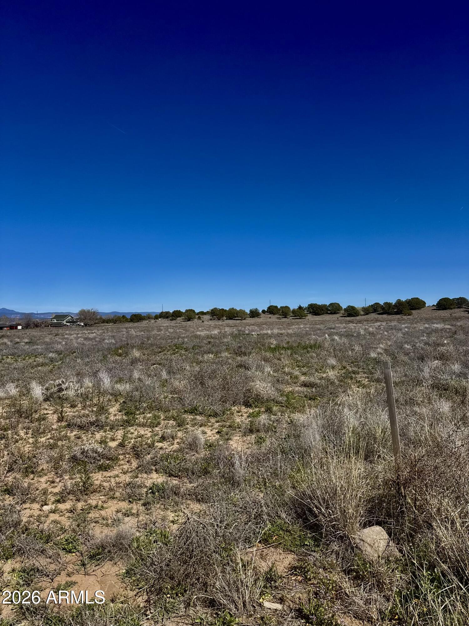 Xx00 Antelope Road Paulden, AZ 86334 - Photo 6 of 7 a view of a large building