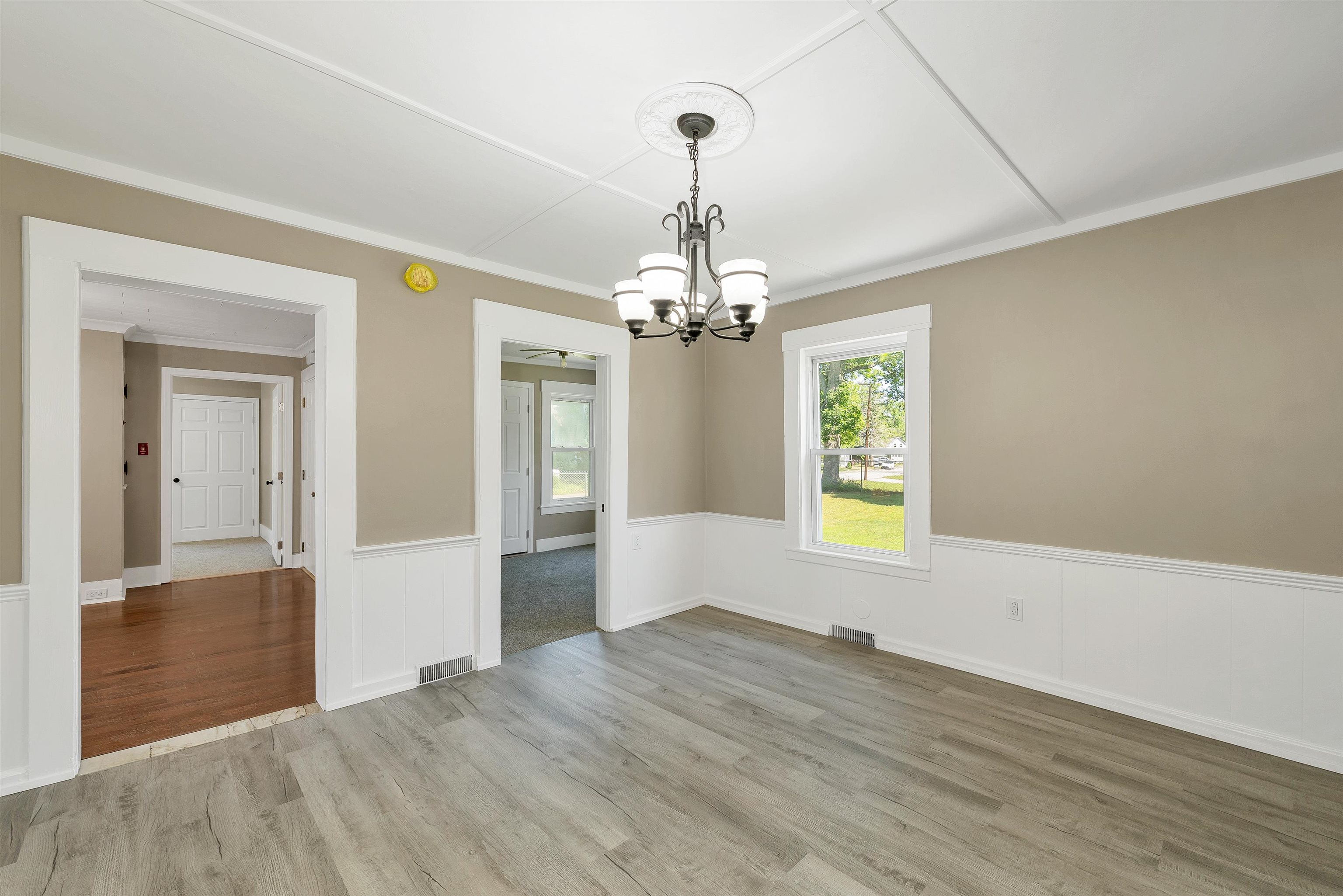 16 Brook Street Derry, NH 03038 - Photo 19 of 60