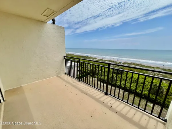 $1,900 | 3060 North Atlantic Avenue, Unit 702, Cocoa Beach, FL 32931