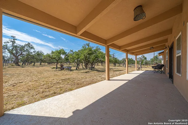 $1,200,000 | 6415 Old Harper Road, Fredericksburg, TX 78624