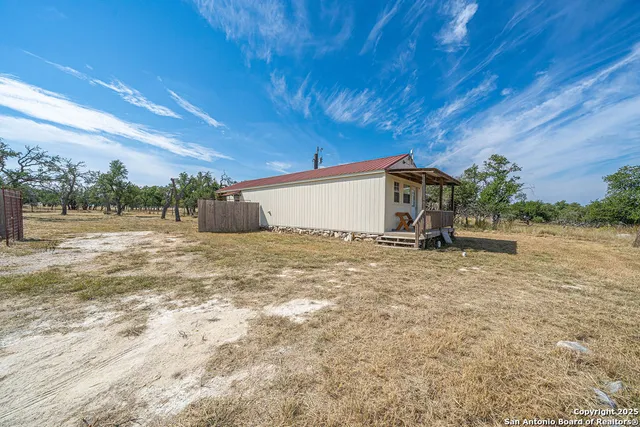 $1,200,000 | 6415 Old Harper Road, Fredericksburg, TX 78624