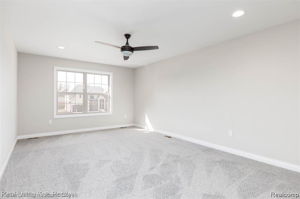1709 East Wattles Road Troy, MI 48085 - Photo 14 of 17 Gallery Image 14