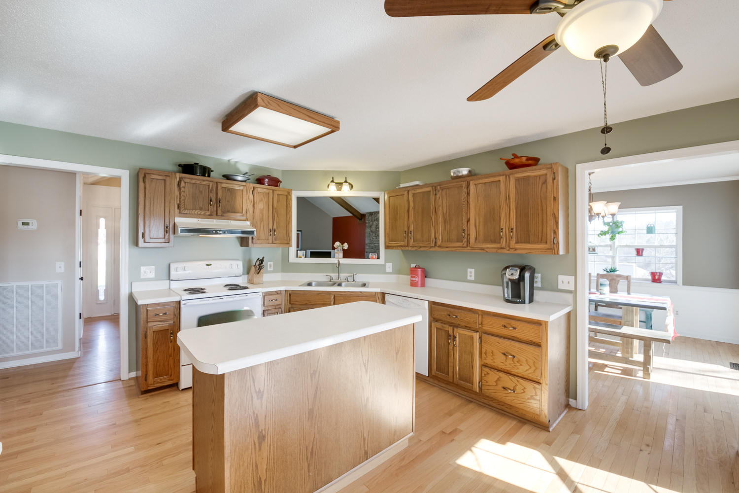 8906 Hurricane Ridge Road Chattanooga, TN 37421 - Photo 14 of 30 8906_Hurricane_Ridge_Rd_014