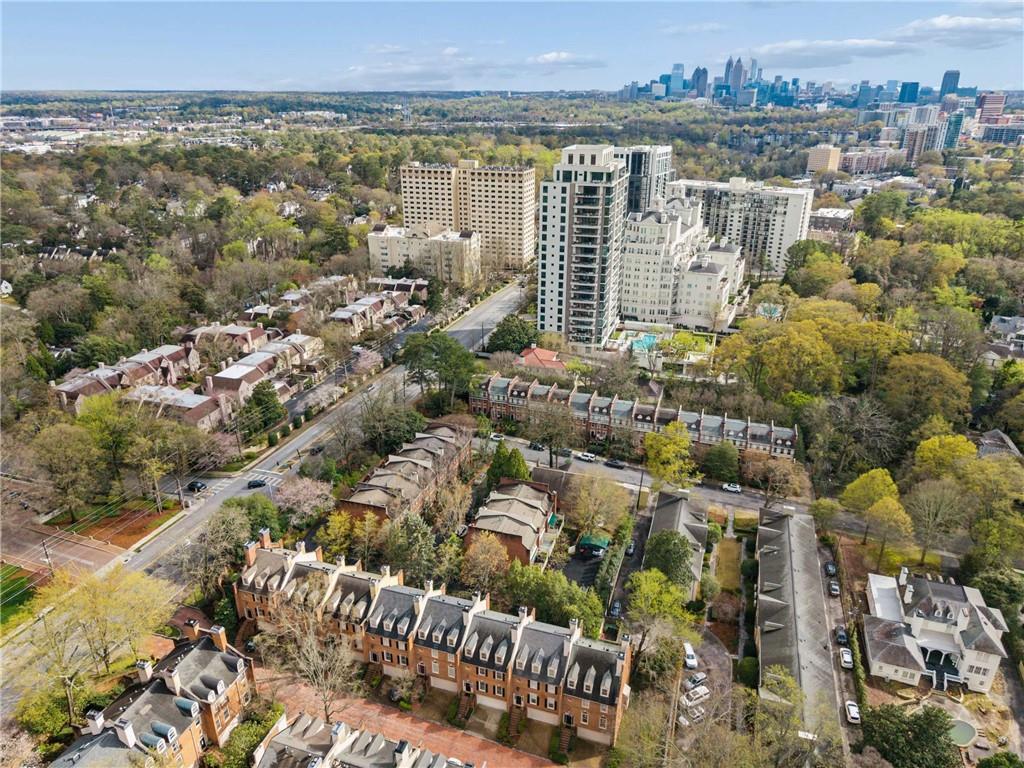 17 Muscogee Way Northwest Atlanta, GA 30305 - Photo 4 of 40 a view of a city