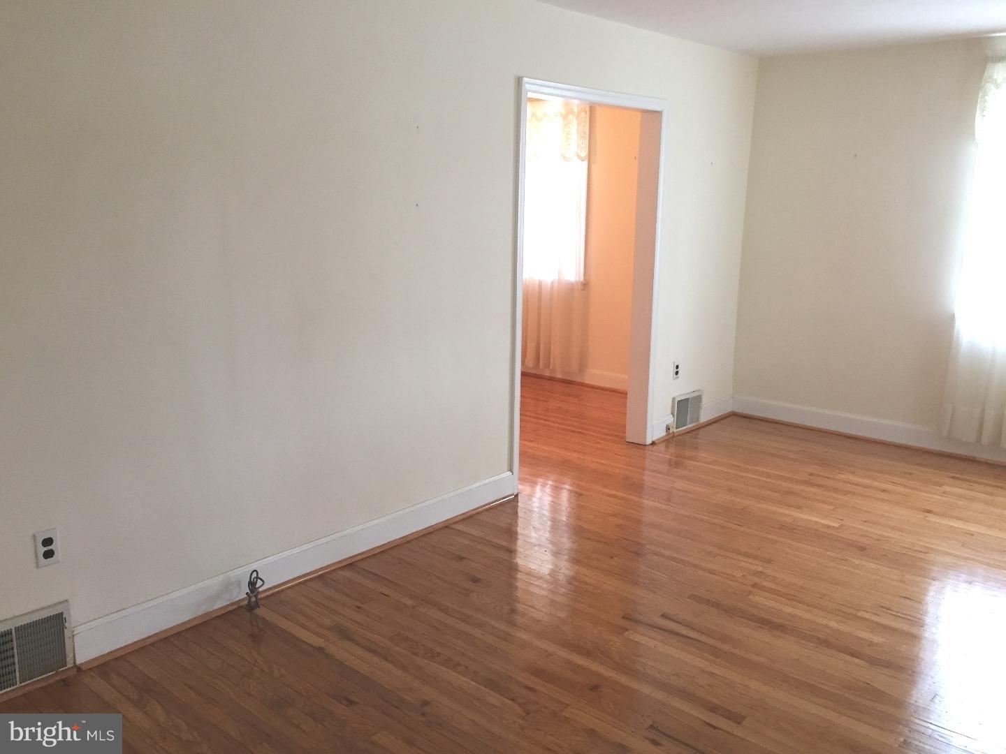 614 Palairet Road Philadelphia, PA 19128 - Photo 4 of 19 Gallery Image 4