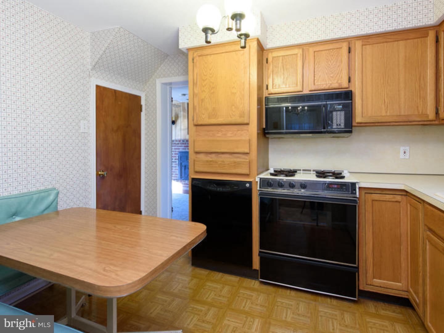 614 Palairet Road Philadelphia, PA 19128 - Photo 7 of 19 Gallery Image 7