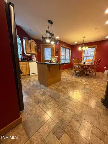 $205,000 | 1915 Dante Road, St. Paul, VA 24283