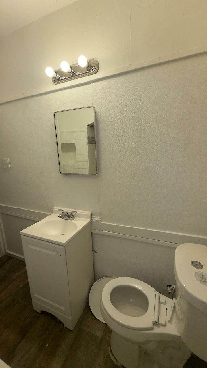 15887 Lauder Street Detroit, MI 48227 - Photo 9 of 19 QhAk7p0N4DUhjaHXUfUEnRY6u0qOLjCPypmMuFJe