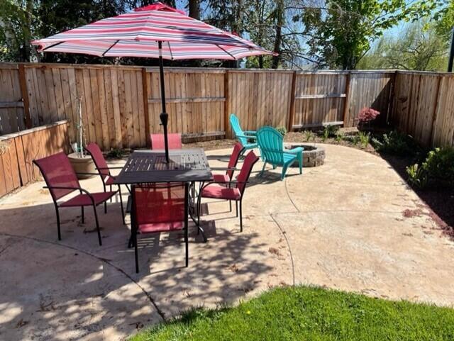1775 Jessica Circle Central Point, OR 97502 - Photo 26 of 38 pic10