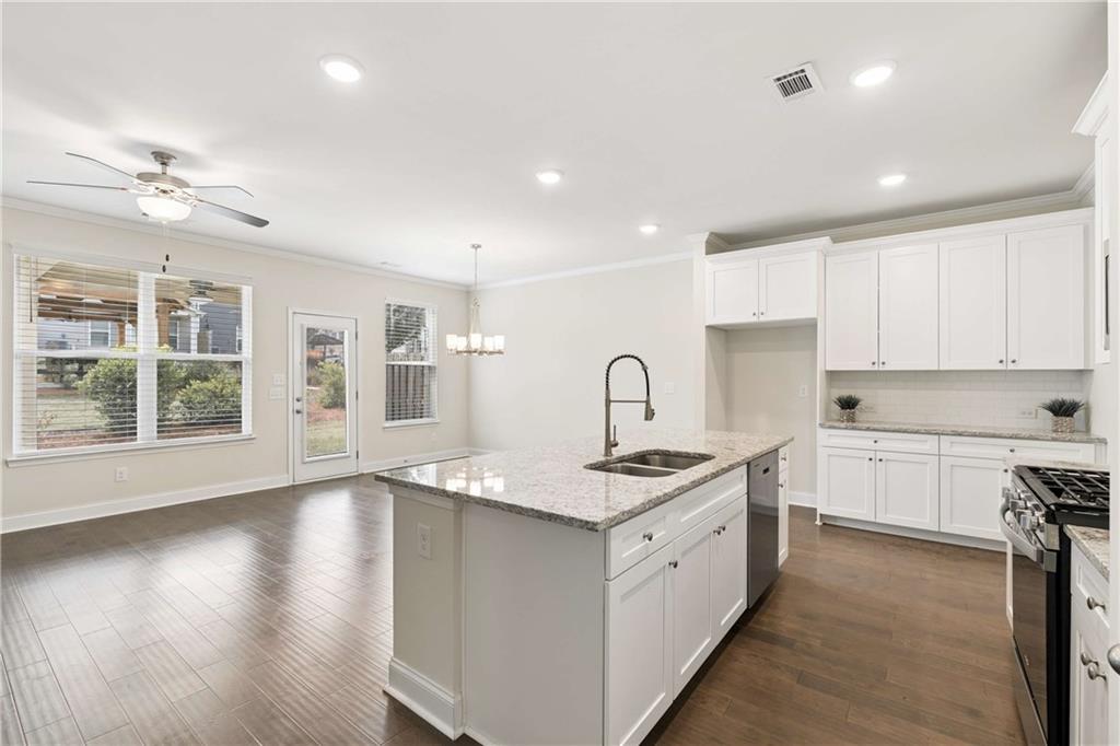 6930 Cedar Glen Road Atlanta, GA 30360 - Photo 15 of 29 Gallery Image 15