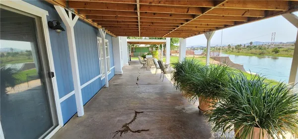 $785,000 | 690 Riviera Drive, Blythe, CA 92225