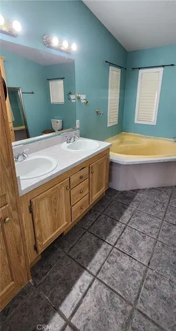 $785,000 | 690 Riviera Drive, Blythe, CA 92225