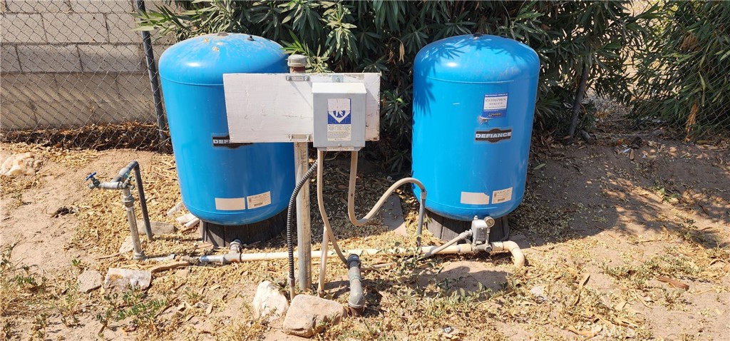 690 Riviera Drive Blythe, CA 92225 - Photo 48 of 50 Well storage tanks for both houses