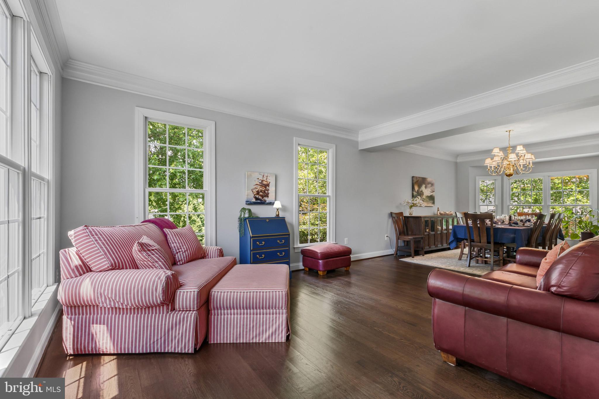 15006 Ransom Oaks Court Gainesville, VA 20155 - Photo 6 of 57 Bright and airy open living space.