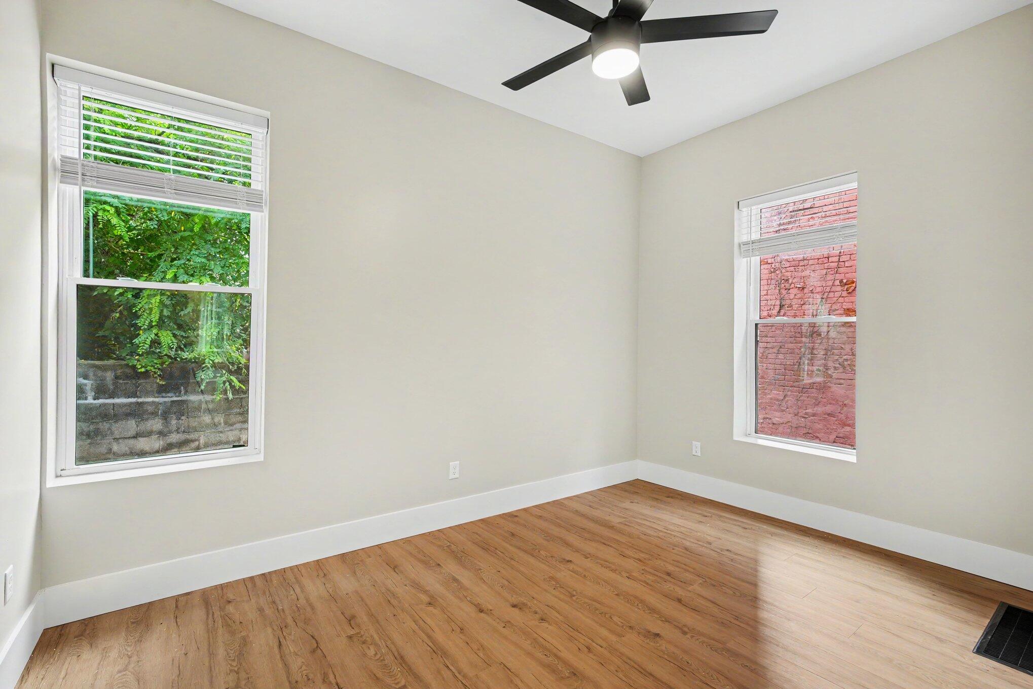 218 West 5th Street Covington, KY 41011 - Photo 11 of 28 012_file_3770