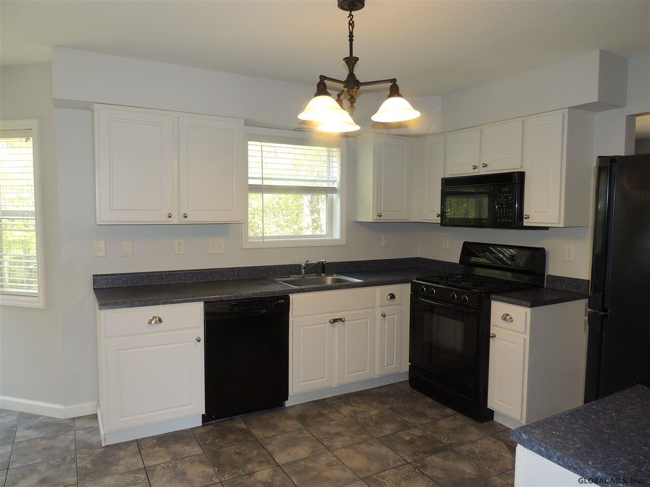 42 Gailor Road Wilton, NY 12831 - Photo 3 of 44 Photo 3