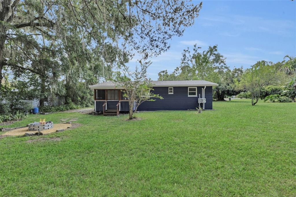 6297 Southeast 121st Place Belleview, FL 34420 - Photo 20 of 37