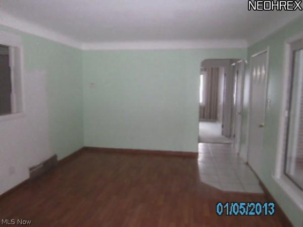 1123 Blanchester Road Cleveland, OH 44124 - Photo 2 of 9