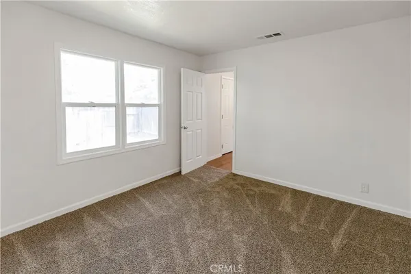$299,999 | 789 Yosemite Parkway, Merced, CA 95340