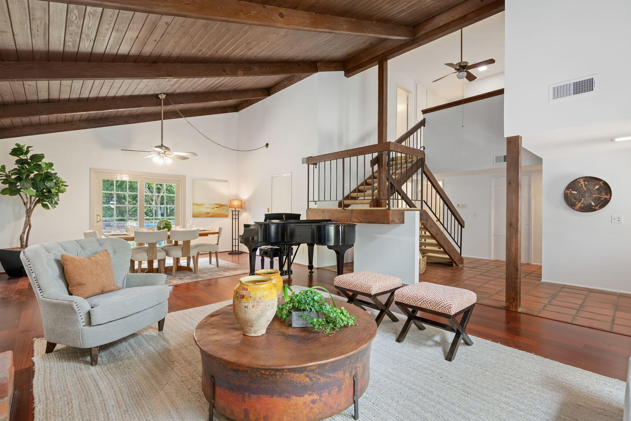 875 Norma Way Santa Barbara, CA 93111 - Photo 5 of 33 Living Room