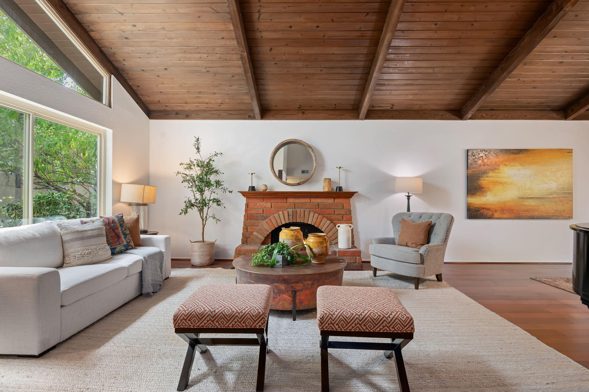 875 Norma Way Santa Barbara, CA 93111 - Photo 7 of 33 Living Room