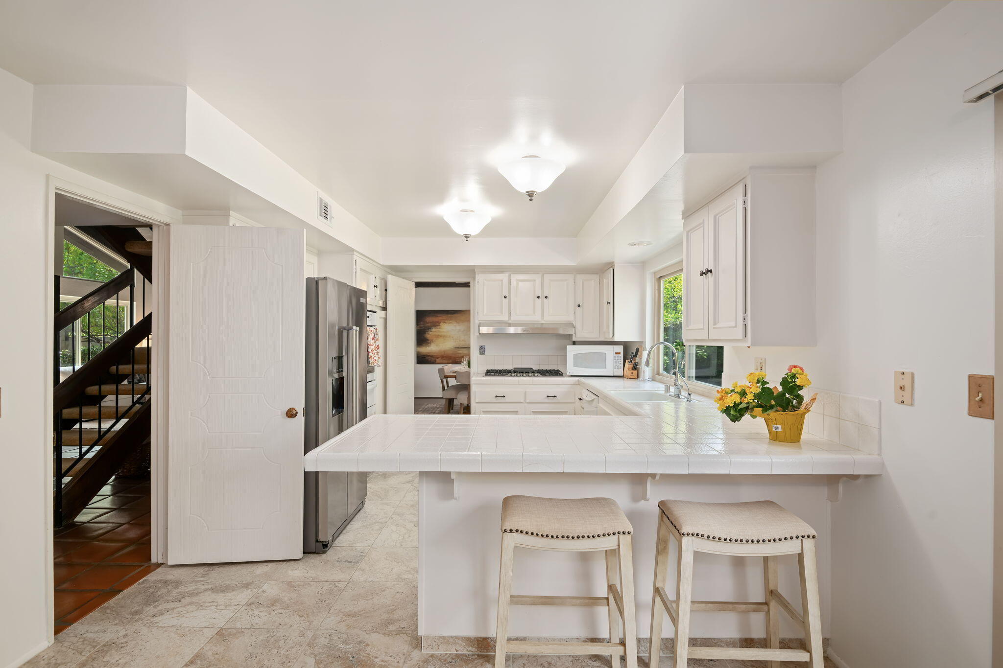 875 Norma Way Santa Barbara, CA 93111 - Photo 10 of 33 Kitchen