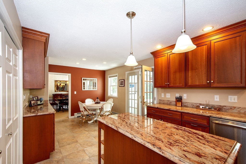 41 First Parish Road Scituate, MA 02066 - Photo 10 of 42
