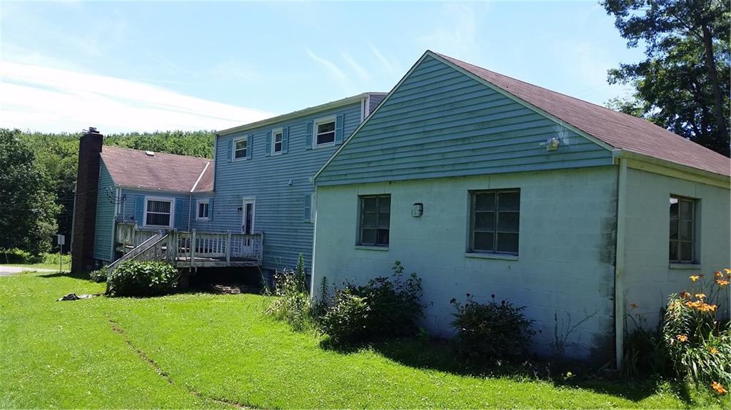 358 Lisbon Road Beaver Falls, PA 15010 - Photo 2 of 12