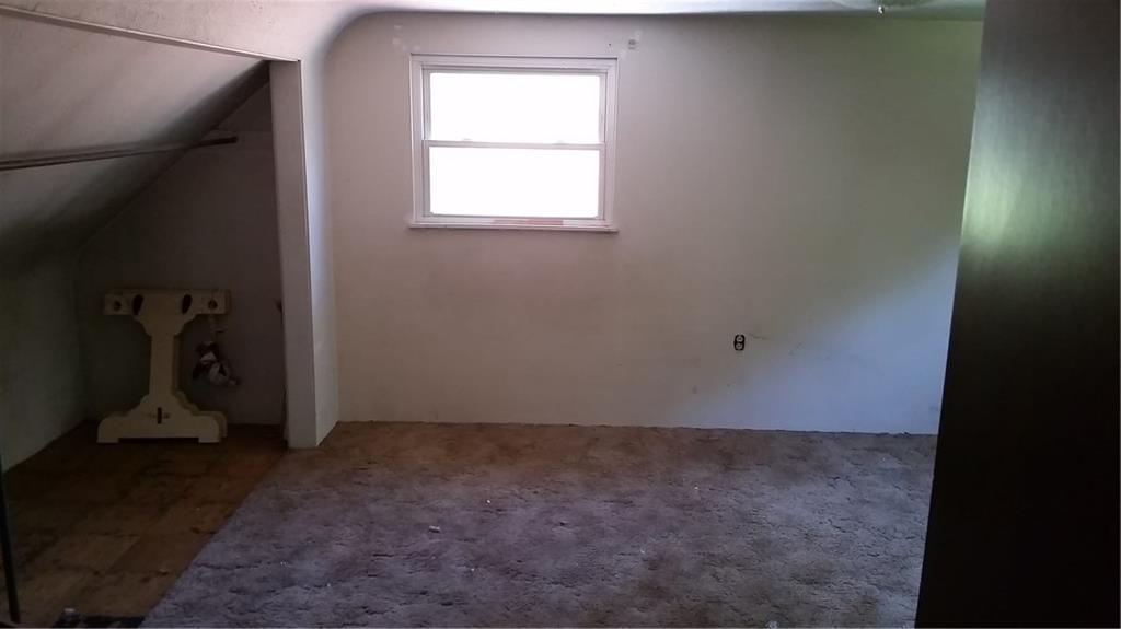 358 Lisbon Road Beaver Falls, PA 15010 - Photo 11 of 12 Upper Bedroom