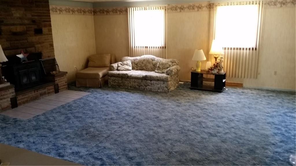 358 Lisbon Road Beaver Falls, PA 15010 - Photo 6 of 12