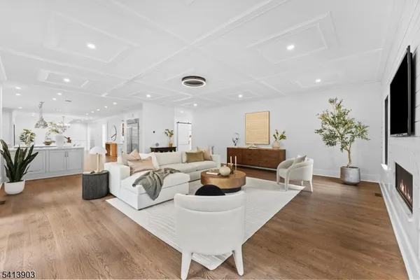 $5,288,000 | 330 Hartshorn Drive, Short Hills, NJ 07078