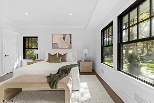 $5,288,000 | 330 Hartshorn Drive, Short Hills, NJ 07078
