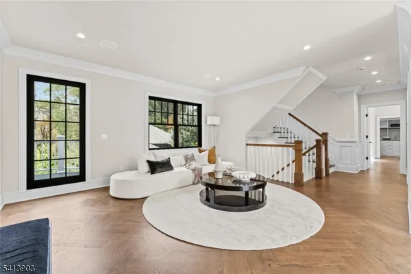 $5,288,000 | 330 Hartshorn Drive, Short Hills, NJ 07078