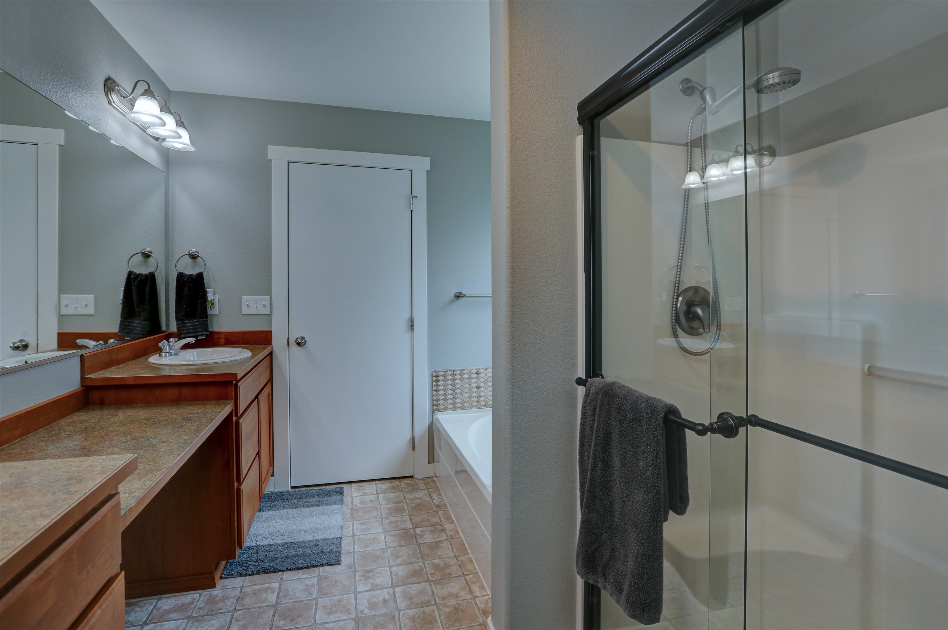 2210 North Greenacres Road Spokane Valley, WA 99016 - Photo 18 of 40 Gallery Image 18
