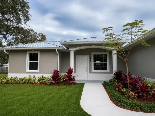 $2,275 | 528 Southeast 35th Terrace, Okeechobee, FL 34974