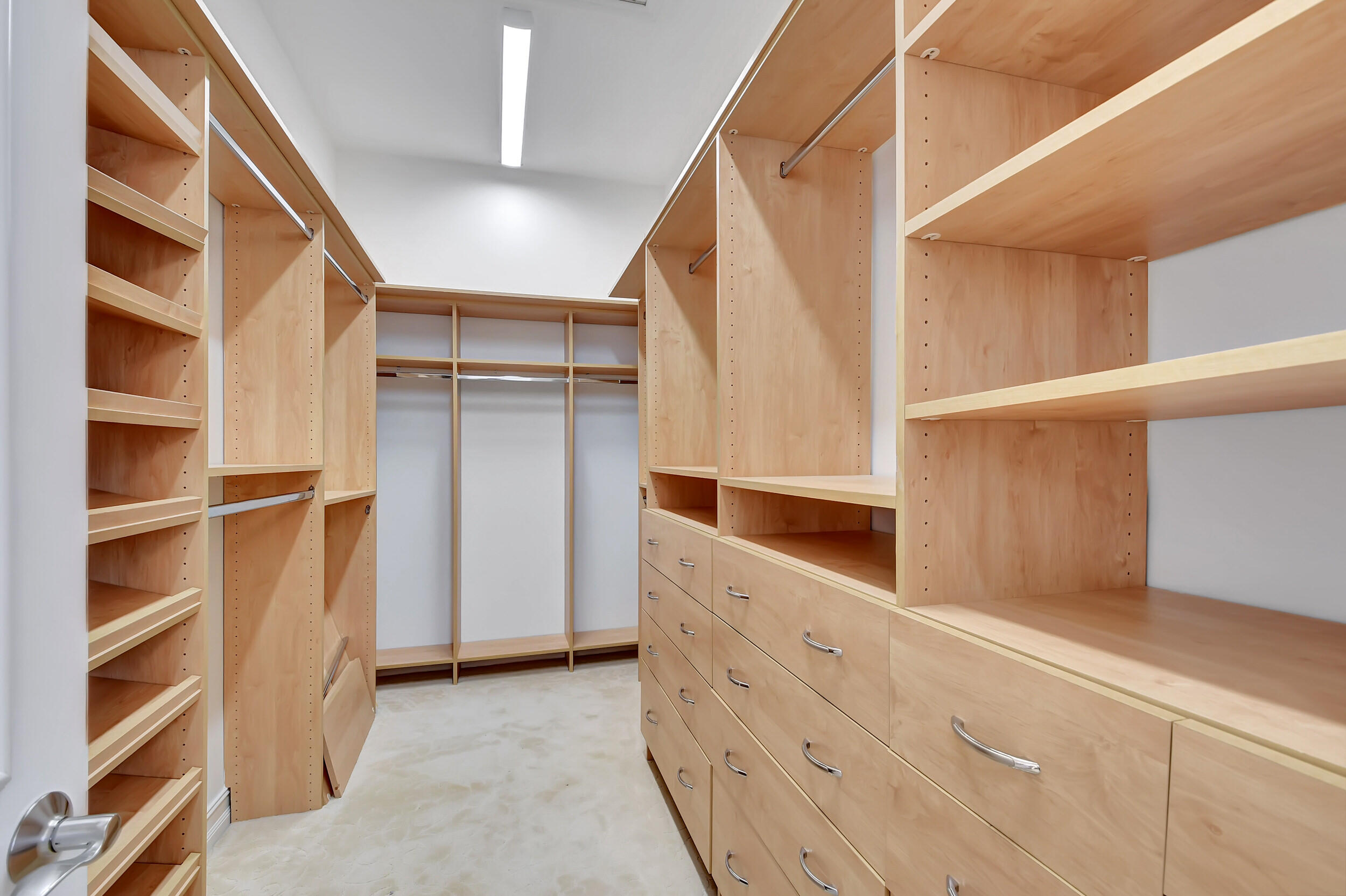 17682 Middlebrook Way Boca Raton, FL 33496 - Photo 39 of 75 55_dsc_7662 Master Closet 1