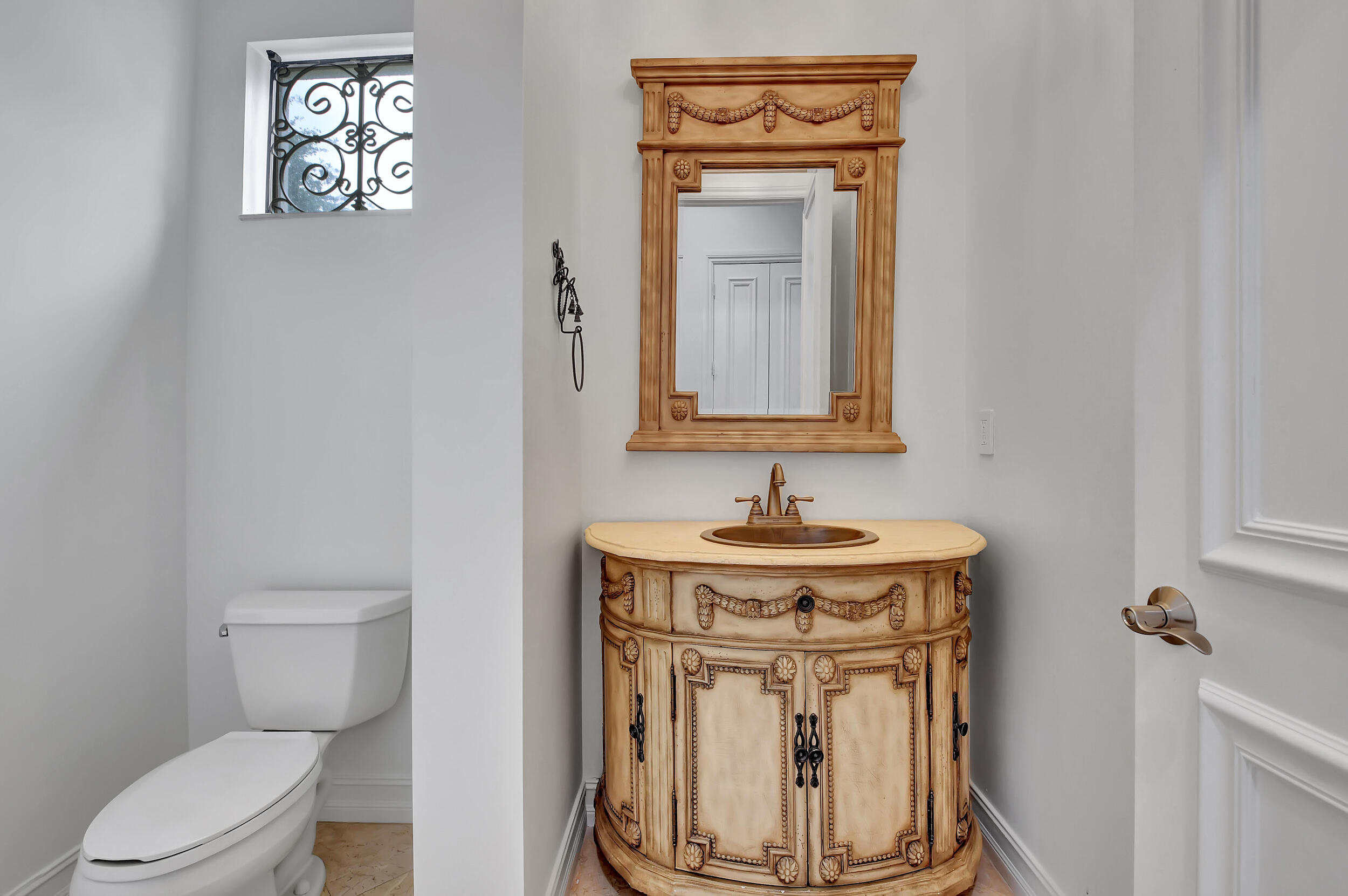 17682 Middlebrook Way Boca Raton, FL 33496 - Photo 41 of 75 48_dsc_7617 Powder Room