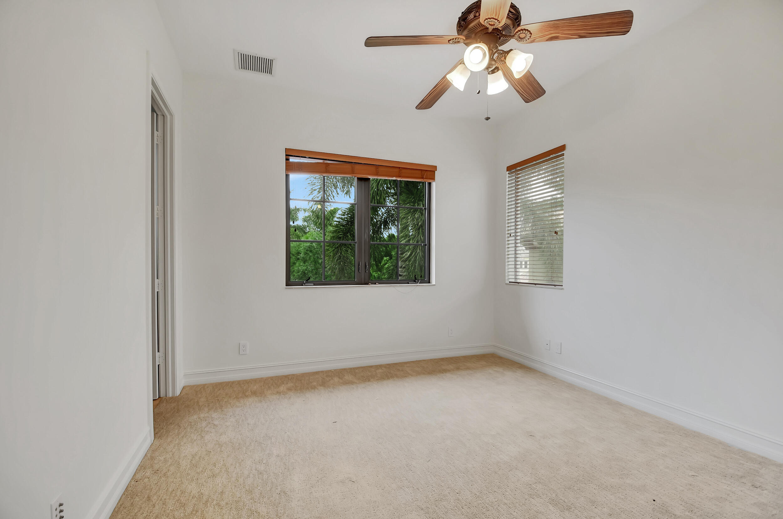 17682 Middlebrook Way Boca Raton, FL 33496 - Photo 52 of 75 69_dsc_7732 Bedroom 3