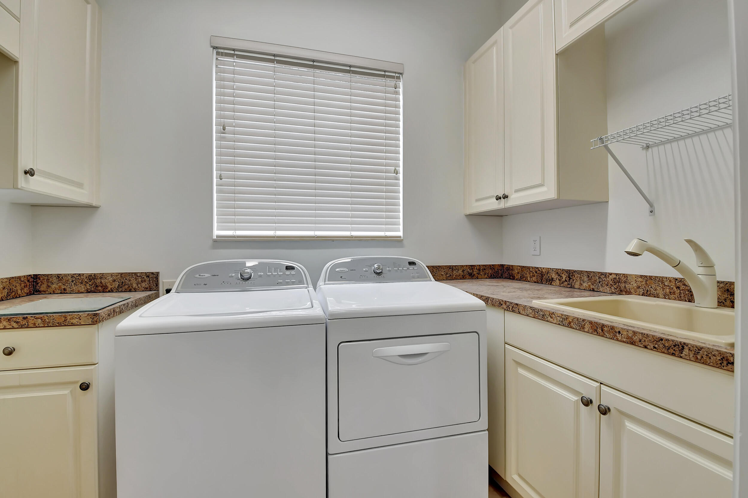 17682 Middlebrook Way Boca Raton, FL 33496 - Photo 57 of 75 49_dsc_7622 Laundry Room