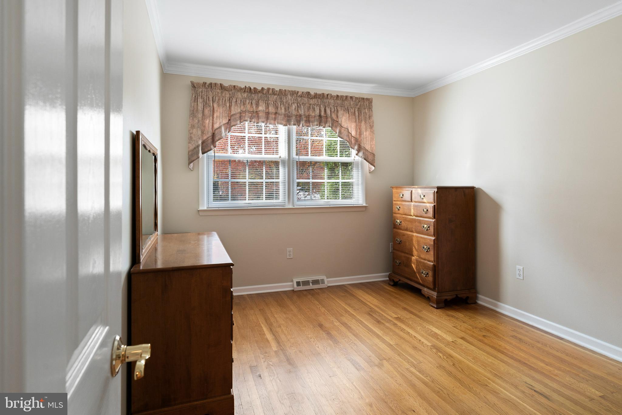 14 Old Town Road Cherry Hill, NJ 08034 - Photo 18 of 27 Gallery Image 18